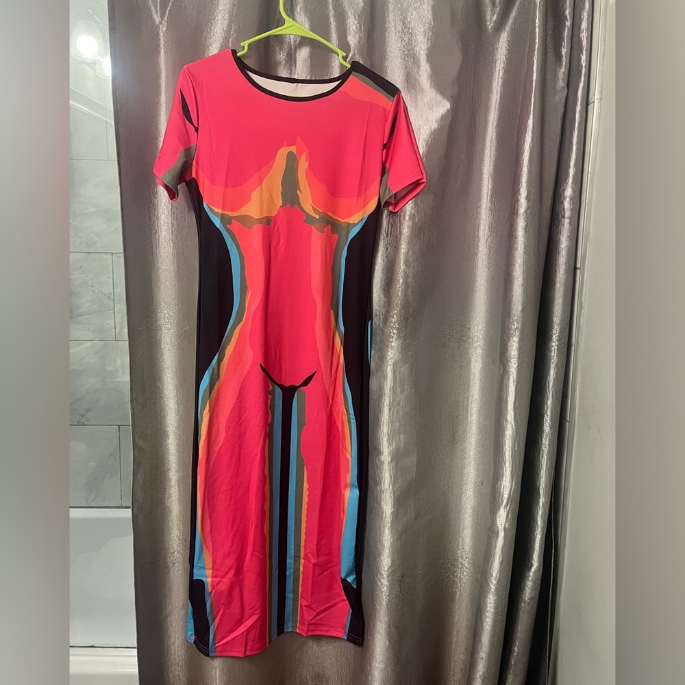 Body Silhouette Dress